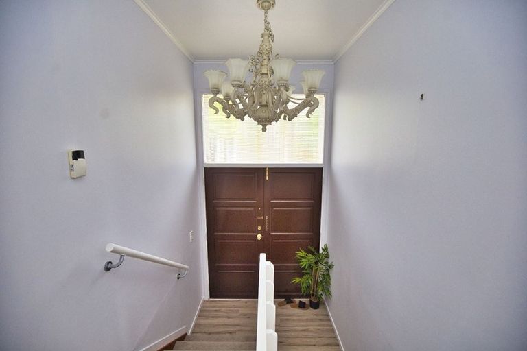 Photo of property in 22 Danbury Drive, Torbay, Auckland, 0630