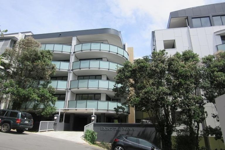 Photo of property in The Mews, 13/8 Basque Road, Eden Terrace, Auckland, 1021