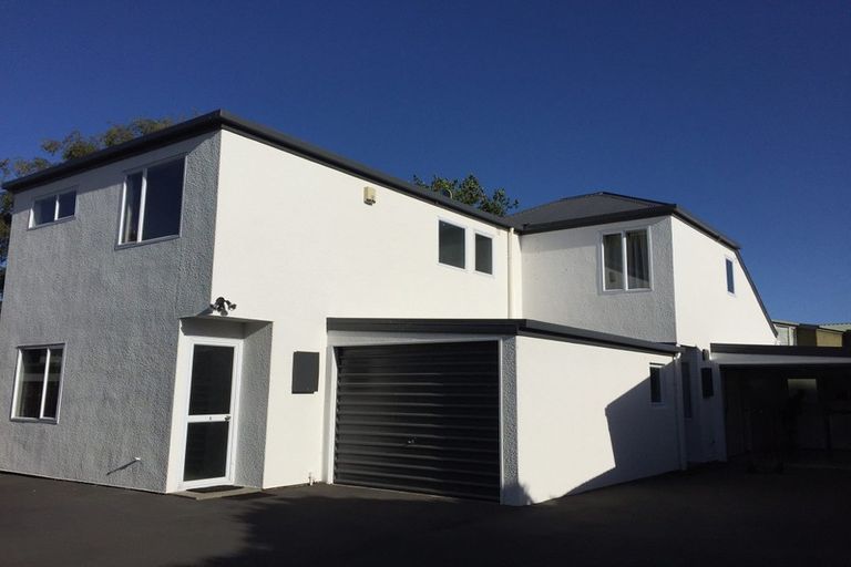 Photo of property in 136a Waimairi Road, Ilam, Christchurch, 8041