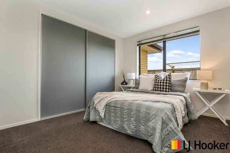 Photo of property in 15 Parkgrove Crescent, Pokeno, 2402