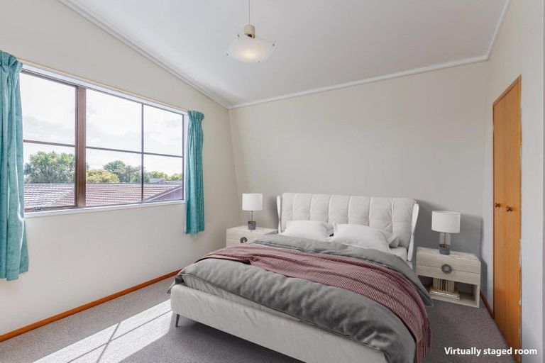 Photo of property in 23b Cecil Place, Cloverlea, Palmerston North, 4412
