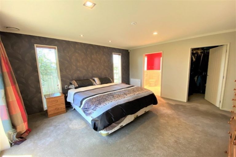 Photo of property in 6 Solway Place, Mosgiel, 9024