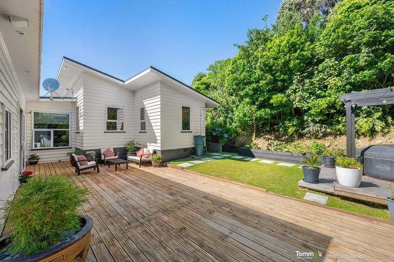 Photo of property in 100b Homebush Road, Khandallah, Wellington, 6035