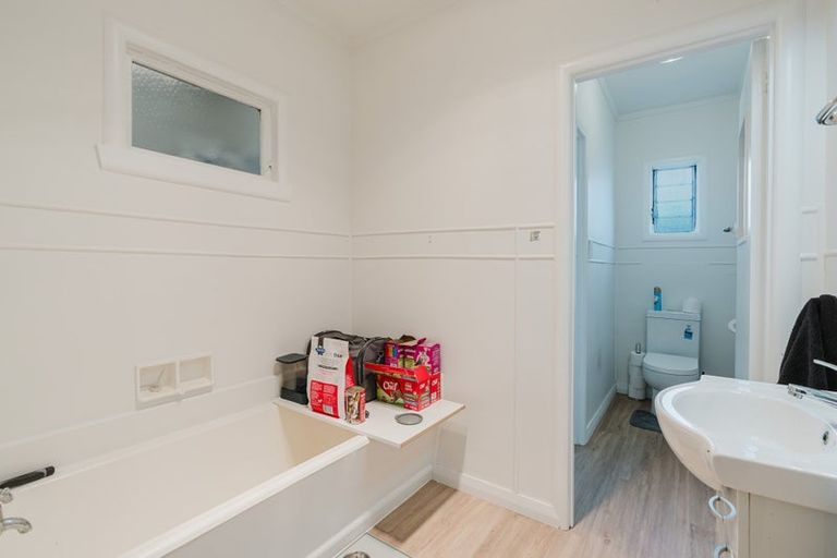 Photo of property in 295b Cambridge Road, Hillcrest, Hamilton, 3216