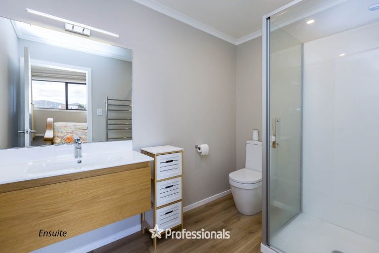 Photo of property in 12 Fitch Lane, Wallaceville, Upper Hutt, 5018