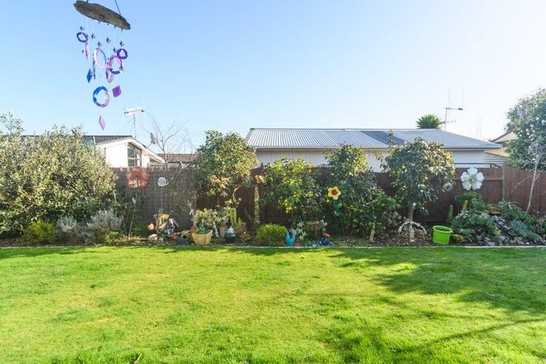 Photo of property in 44 Pencarrow Street, Highbury, Palmerston North, 4412