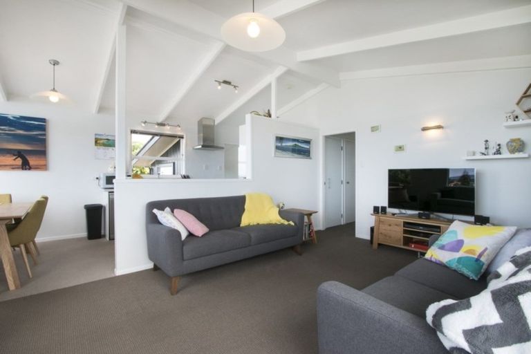 Photo of property in 56 The Crescent, Waihi Beach, 3611