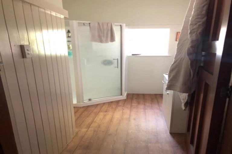 Photo of property in 106 Rattray Street, Riccarton, Christchurch, 8041