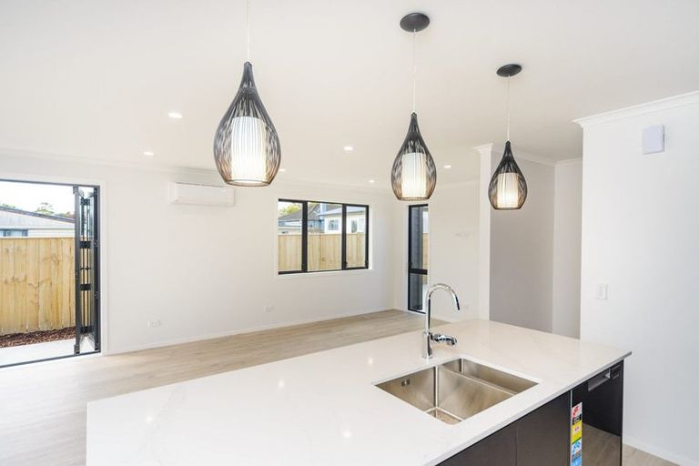 Photo of property in 24a Pharazyn Street, Feilding, 4702