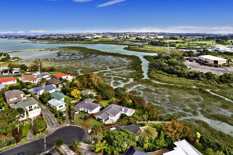Photo of property in 26 Spencer Terrace, Hauraki, Auckland, 0622
