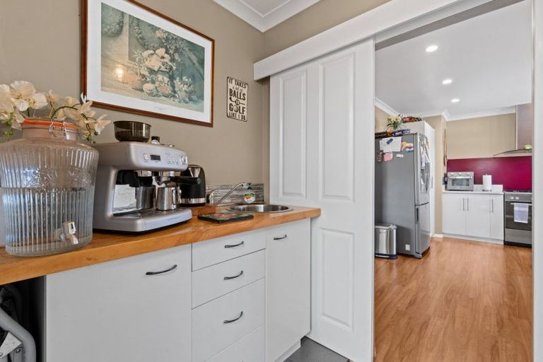 Photo of property in 7 Brooklyn Road, Carterton, 5713