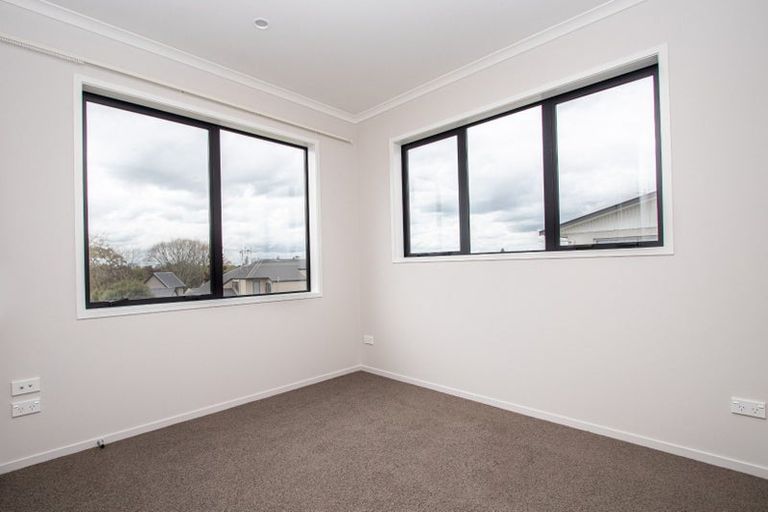 Photo of property in 9/10 Charlemont Street, Whitiora, Hamilton, 3200