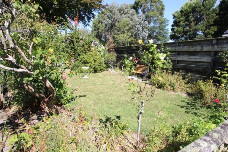 Photo of property in 9 Olsen Street, Eketahuna, 4900