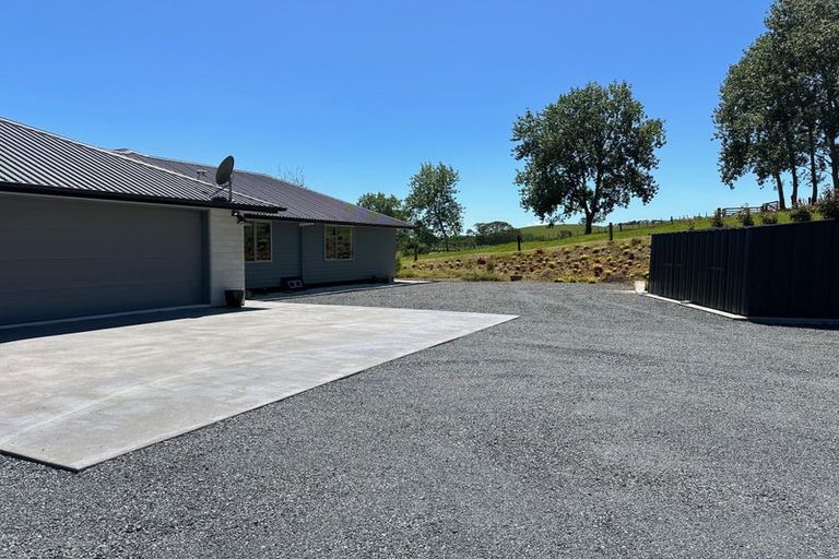 Photo of property in 681c Puketona Road, Haruru, 0204