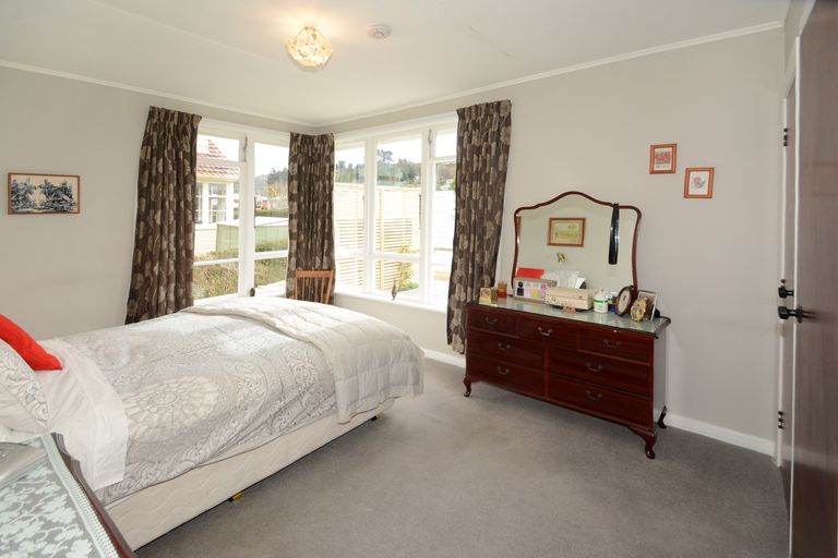 Photo of property in 42 Balmain Street, Halfway Bush, Dunedin, 9010