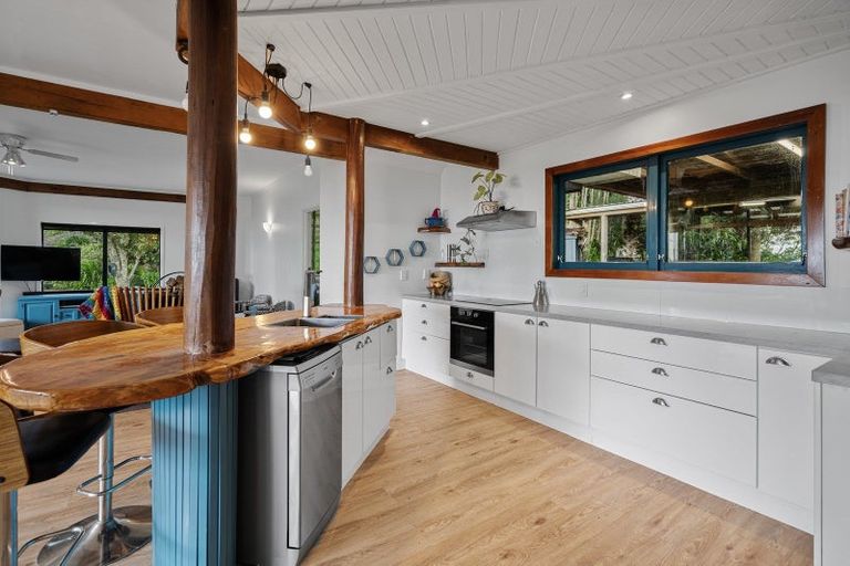 Photo of property in 18b Wade Place, Welcome Bay, Tauranga, 3175