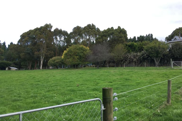Photo of property in 1331 Waianakarua Road, Kakanui, Oamaru, 9495