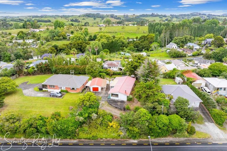 Photo of property in 1870 State Highway 1, Kaiwaka, 0573