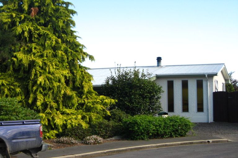 Photo of property in 2 Ash Place, Mosgiel, 9024