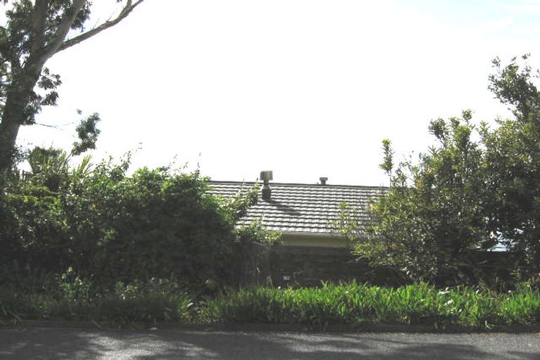 Photo of property in 29 Sunset Road, Totara Vale, Auckland, 0632