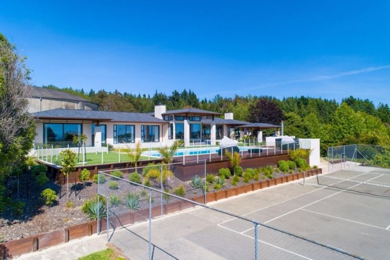 Photo of property in 53 Ariesdale Terrace, Toi Toi, Nelson, 7010