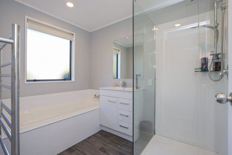 Photo of property in 10 Maple Lane, Tinwald, Ashburton, 7700