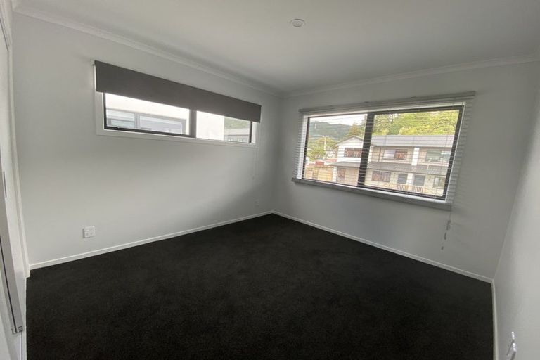 Photo of property in 7/64 Glen Road, Stokes Valley, Lower Hutt, 5019