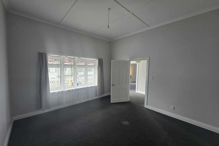Photo of property in 28 Donald Mclean Street, Newtown, Wellington, 6021