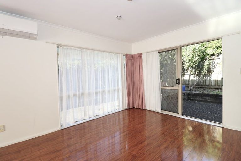 Photo of property in 1/66 Kilkenny Drive, Dannemora, Auckland, 2016