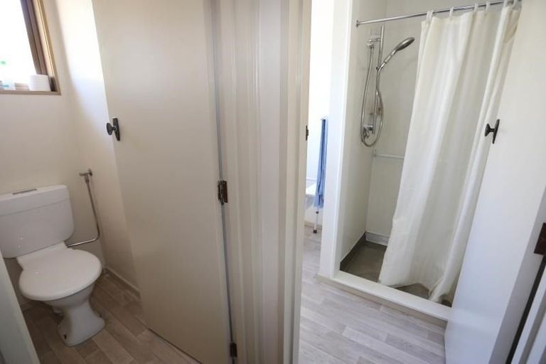 Photo of property in 2/4 Quinton Place, Bishopdale, Christchurch, 8053