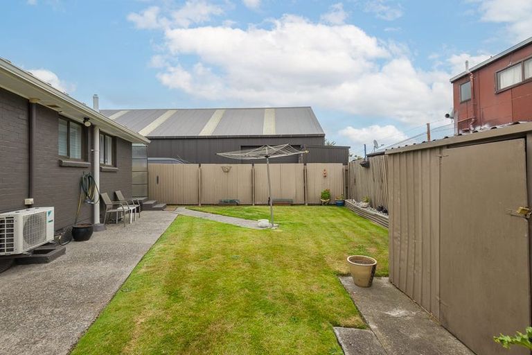 Photo of property in 8 Hart Street, Woolston, Christchurch, 8023