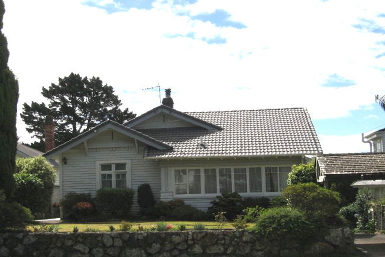Photo of property in 23 Allendale Road, Mount Albert, Auckland, 1025