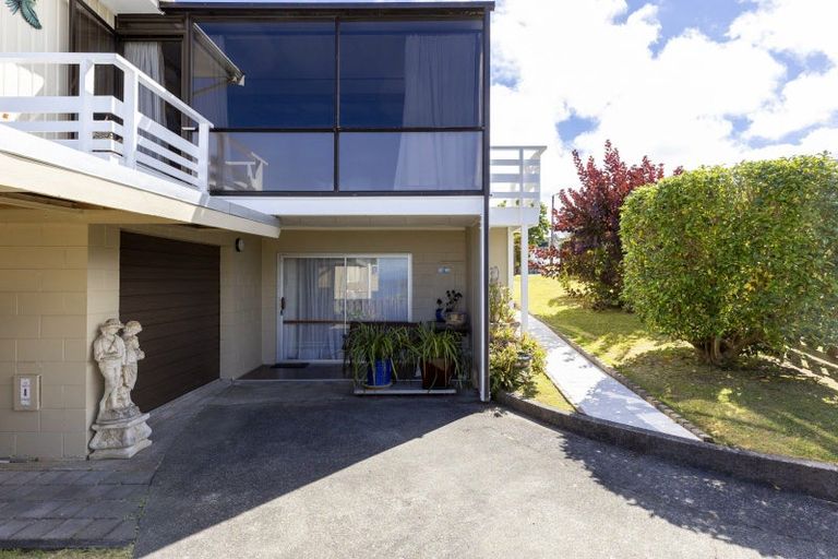 Photo of property in 22 Birch Street, Hilltop, Taupo, 3330
