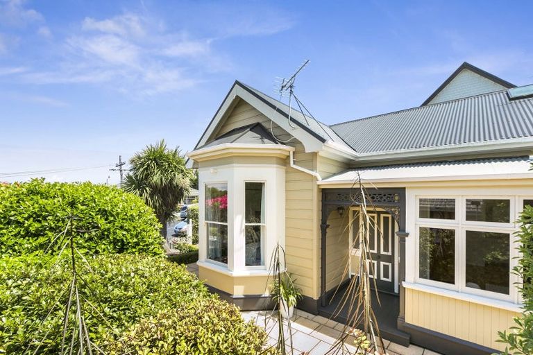 Photo of property in 2 Carnarvon Street, Belleknowes, Dunedin, 9011
