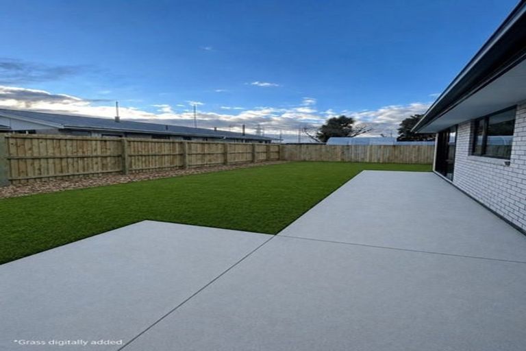 Photo of property in 48 Moffett Street, Islington, Christchurch, 8042