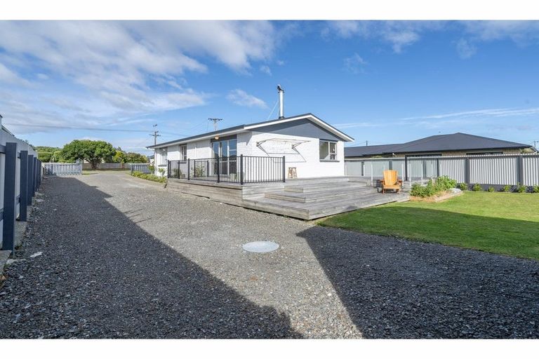Photo of property in 74 Dipton Street, Kingswell, Invercargill, 9812