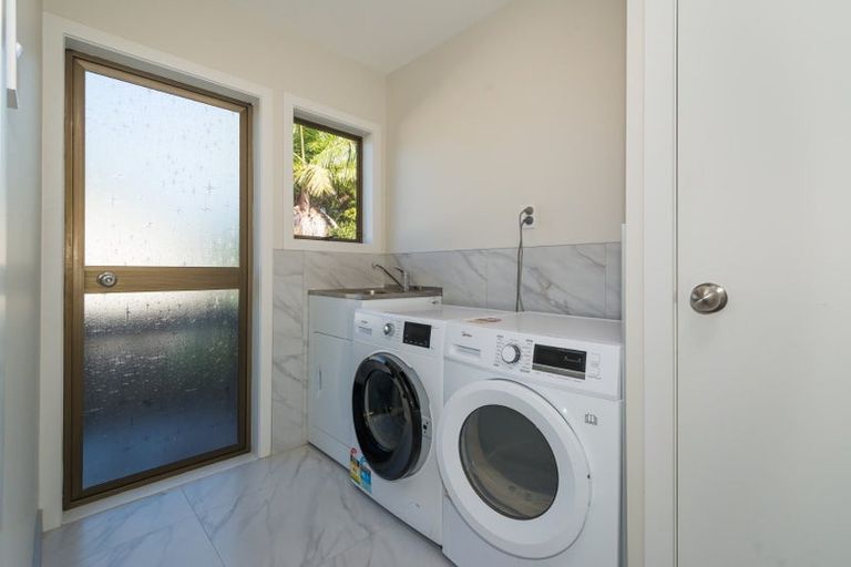 Photo of property in 24 Baltimore Place, Forrest Hill, Auckland, 0620