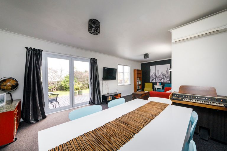 Photo of property in 15 Tyndall Street, Palmerston North, 4414