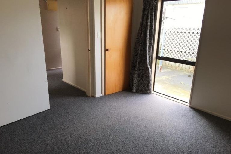 Photo of property in 33j Peverel Street, Riccarton, Christchurch, 8011