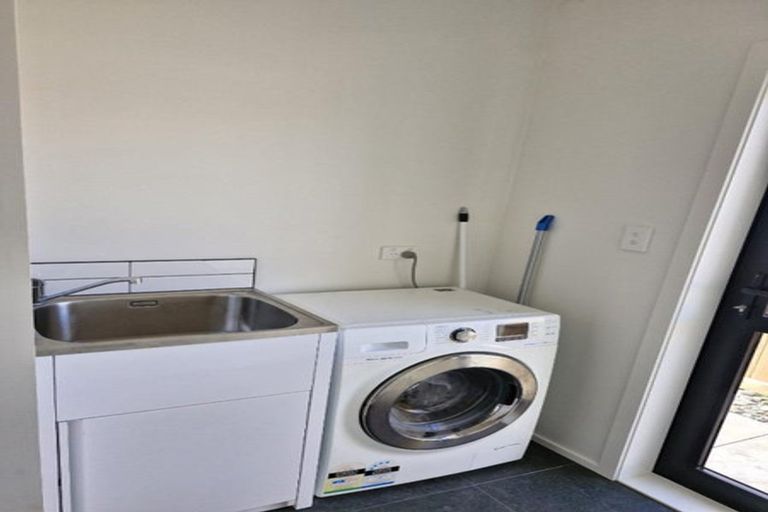 Photo of property in 356/356a Carrington Street, Upper Vogeltown, New Plymouth, 4310