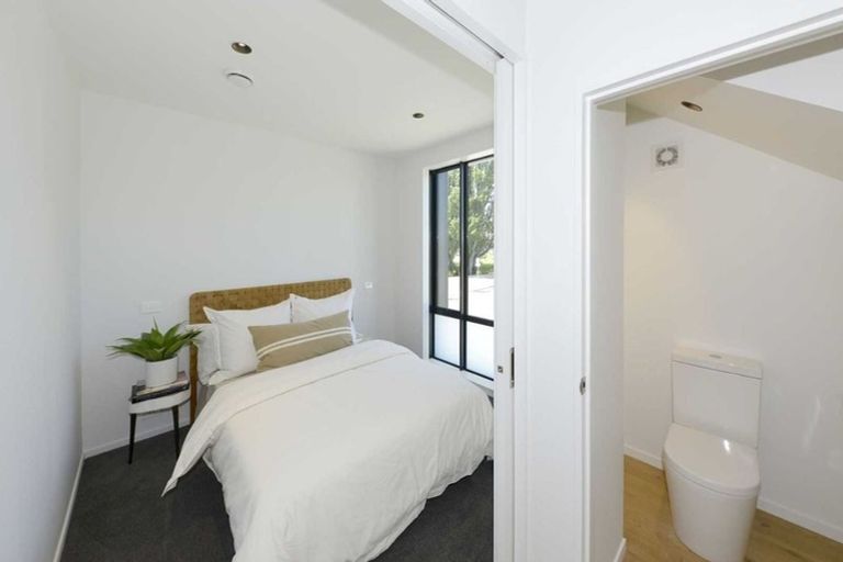 Photo of property in 11/243 Cambridge Terrace, Christchurch Central, Christchurch, 8013