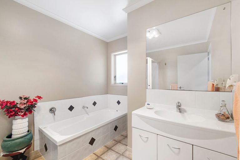 Photo of property in 31a Goldsmith Street, Leamington, Cambridge, 3432