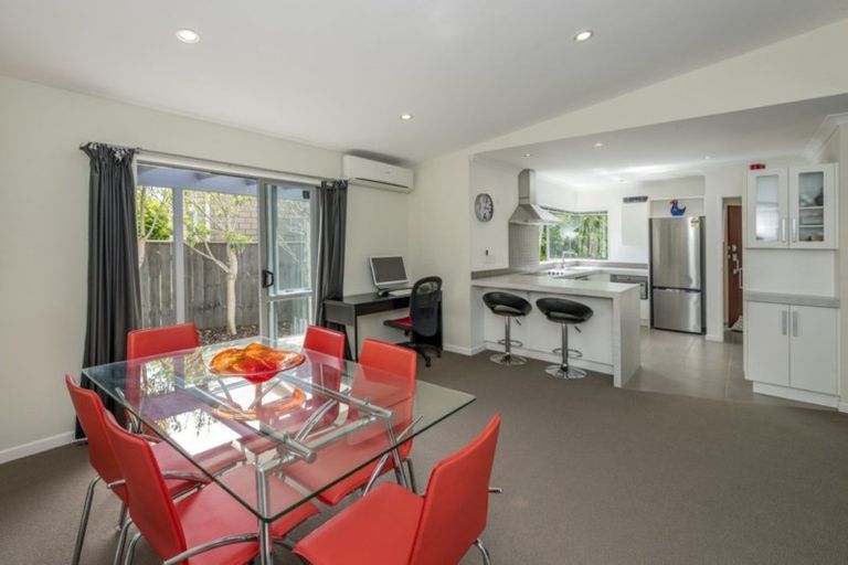 Photo of property in 8 Duncans Way, Otaki Beach, Otaki, 5512