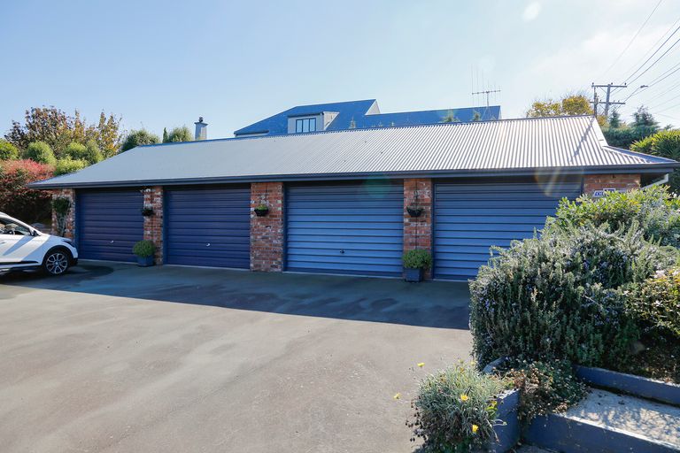 Photo of property in 22 Jessop Street, South Hill, Oamaru, 9400