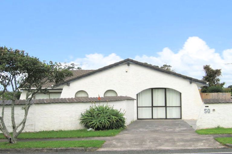 Photo of property in 50 Prince Regent Drive, Half Moon Bay, Auckland, 2012