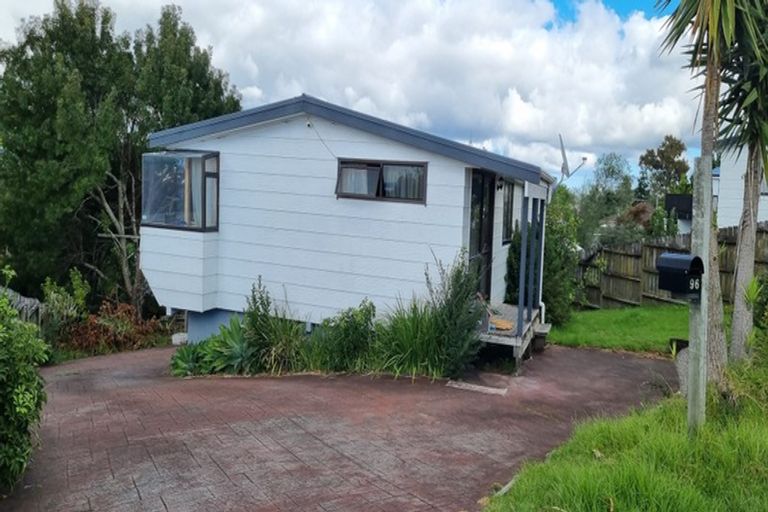 Photo of property in 96 Waimumu Road, Massey, Auckland, 0614