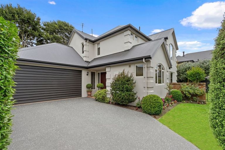 Photo of property in 5 Gleneagles Terrace, Ilam, Christchurch, 8053