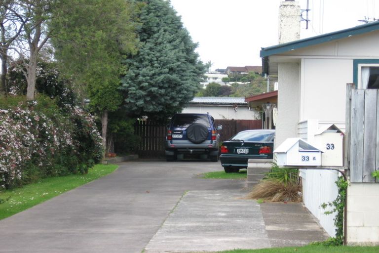 Photo of property in 33 Queen Road, Bellevue, Tauranga, 3110