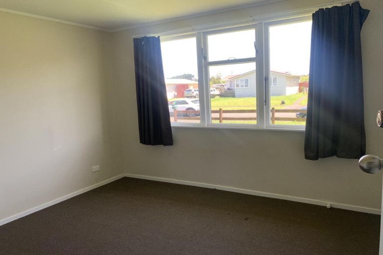 Photo of property in 60-62 Titoki Street, Castlecliff, Whanganui, 4501