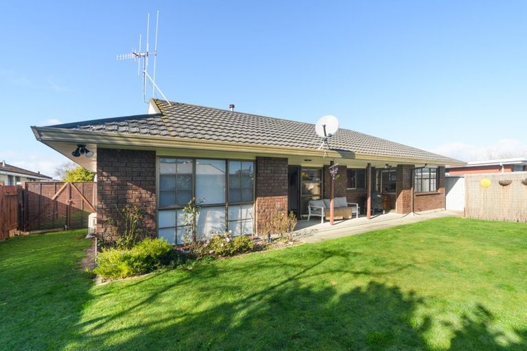 Photo of property in 44 Pencarrow Street, Highbury, Palmerston North, 4412